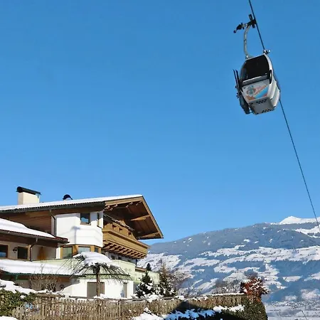 Apartment Spieljochbahn, Fuegen